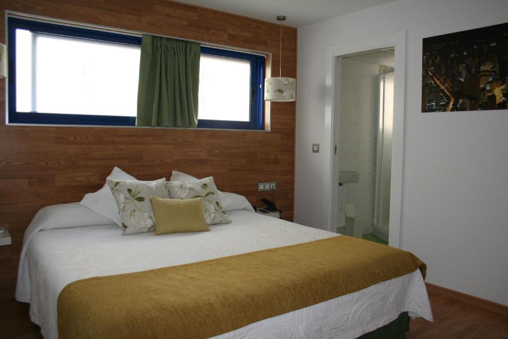 Hotel Fetiche Alojamiento Con Encanto Benidorm Quarto foto