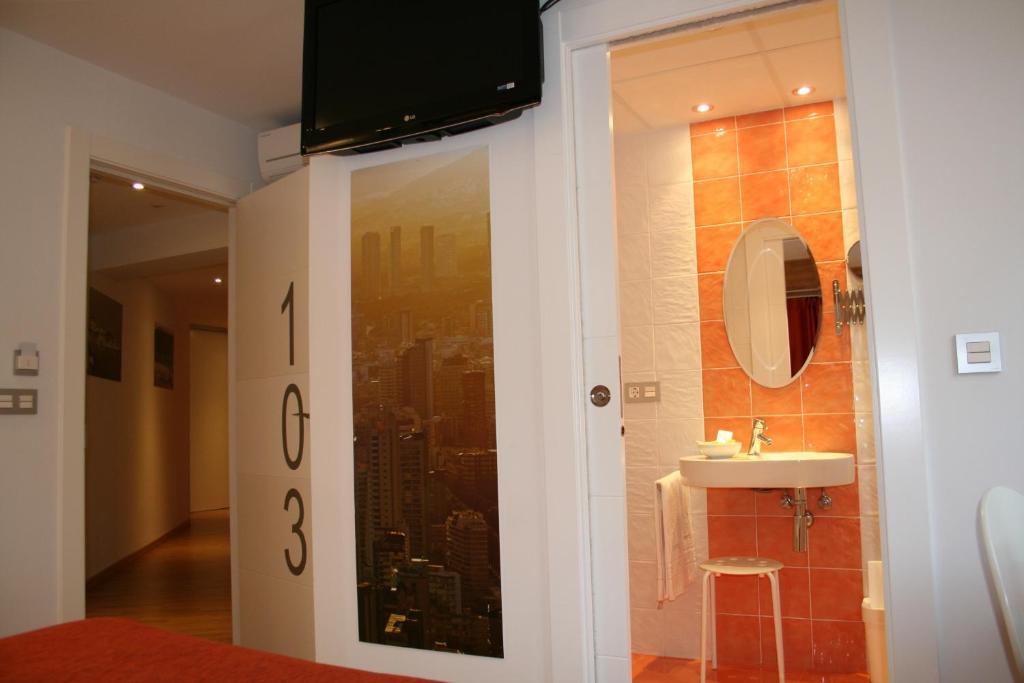 Hotel Fetiche Alojamiento Con Encanto Benidorm Quarto foto
